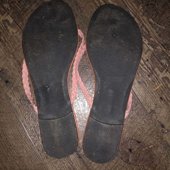 Sandals - Picture 2 of 3